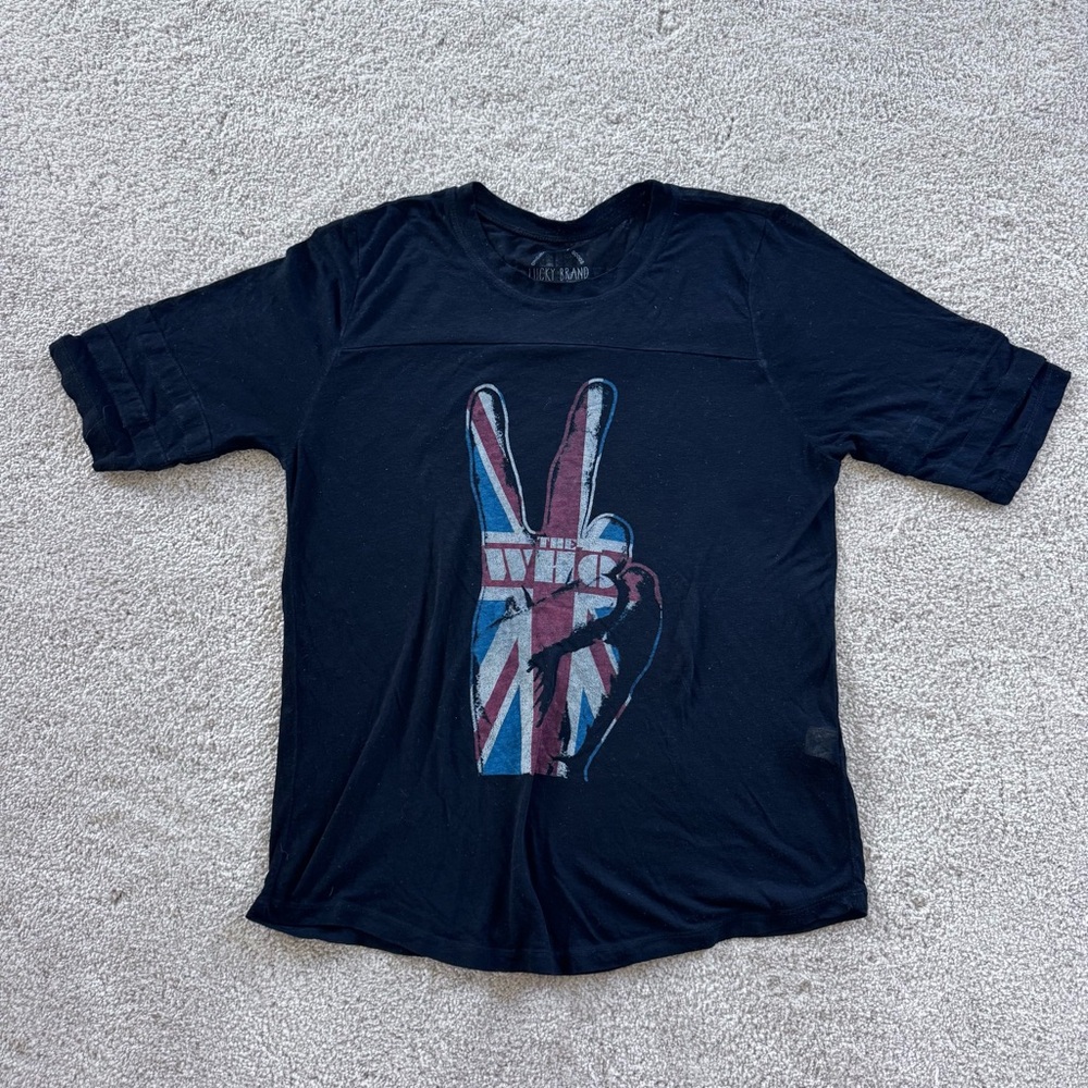 Women’s Graphic Band Tee